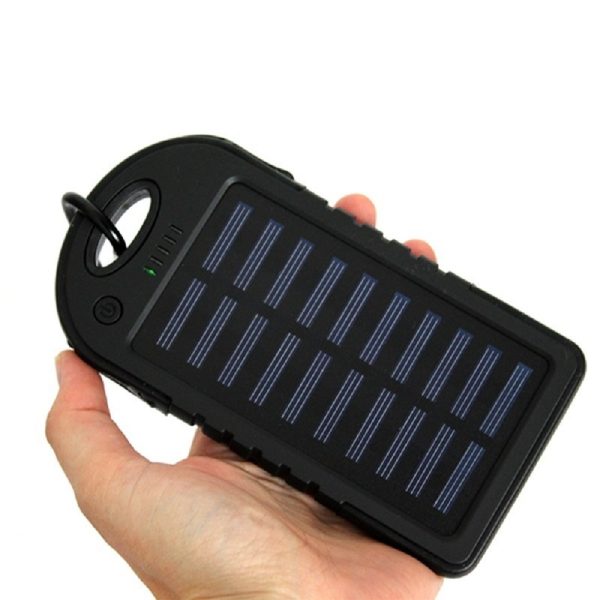 karabinerrel rögzíthető power bank (2)