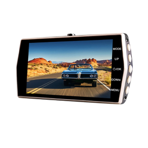 FHD autós DVR menetrögzítő kamera – széles látószög, 4” kijelző, FULL HD felvétel (BBV)